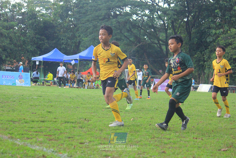 ijl big16 u12 261025 wiradhika soccer vs newland fa