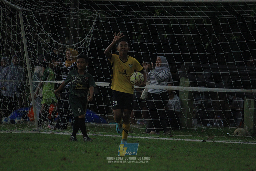 ijl big16 u12 261025 wiradhika soccer vs newland fa