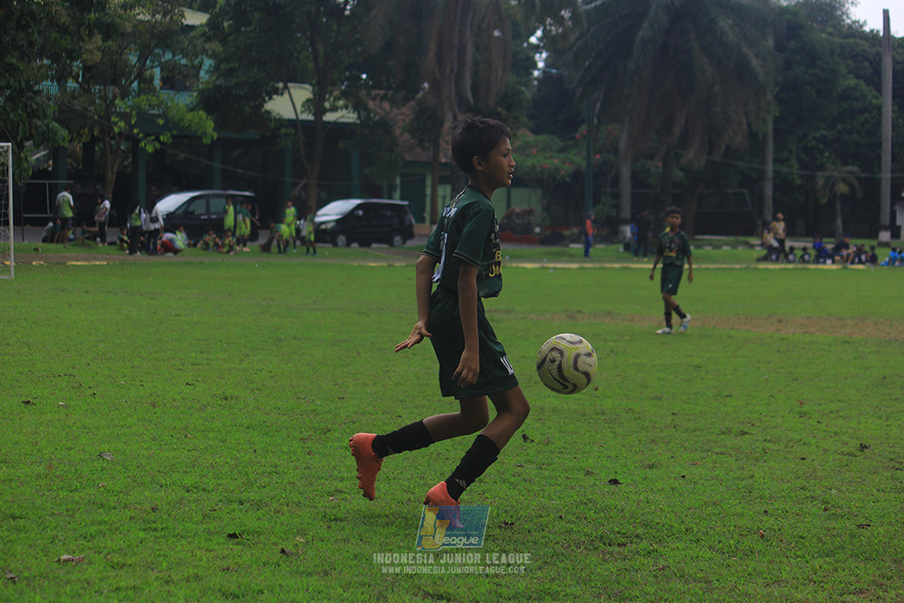ijl big16 u12 261025 wiradhika soccer vs newland fa