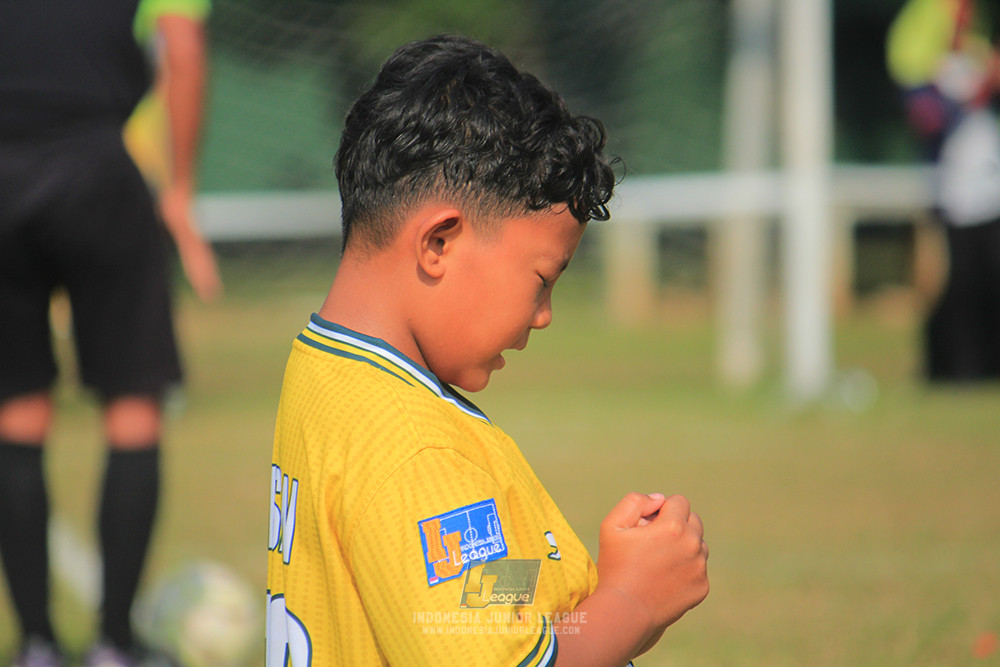 ijl u10 030825 wiradhika soccer vs maesa pararaider white