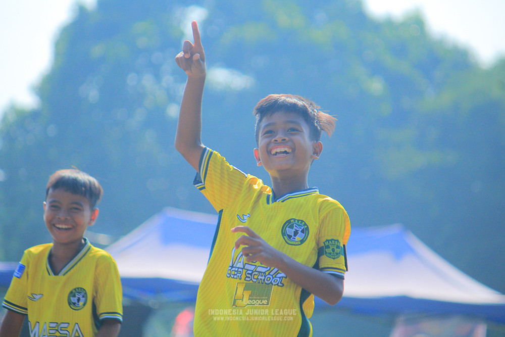 ijl u10 030825 wiradhika soccer vs maesa pararaider white