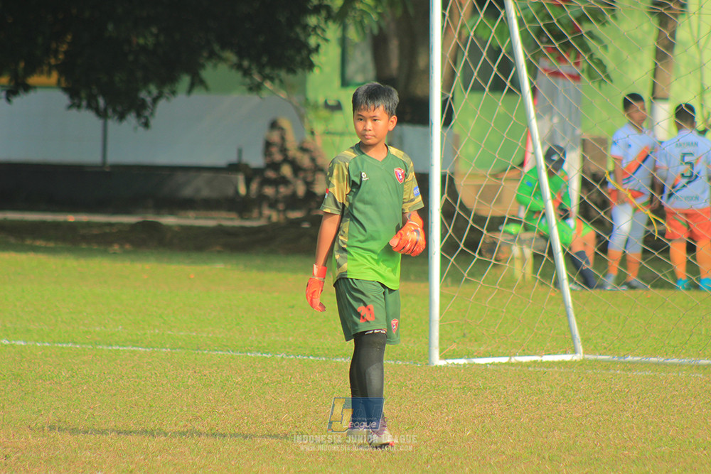 ijl u10 030825 wiradhika soccer vs maesa pararaider white