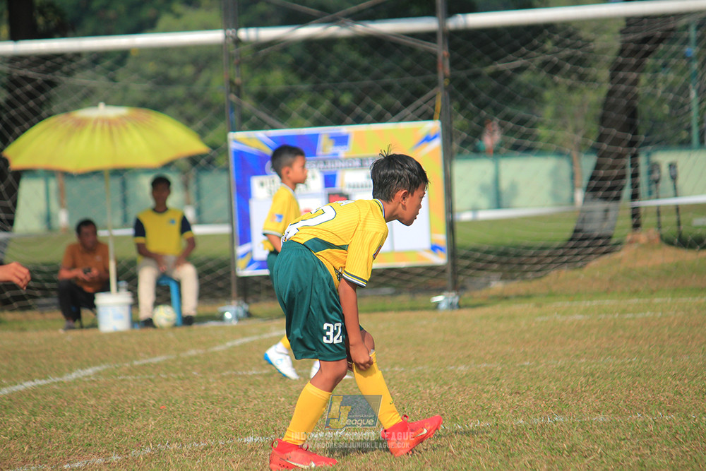 ijl u10 030825 wiradhika soccer vs maesa pararaider white