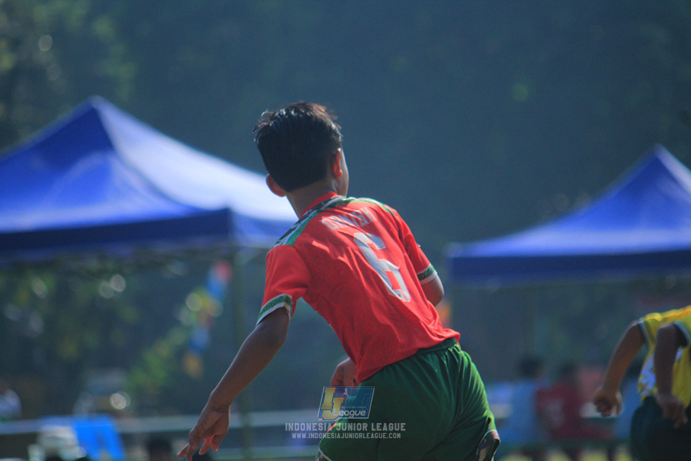 ijl u10 030825 wiradhika soccer vs maesa pararaider white