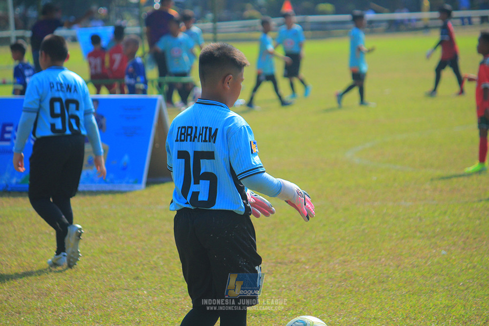 ijl u10 030825 wiradhika soccer vs maesa pararaider white