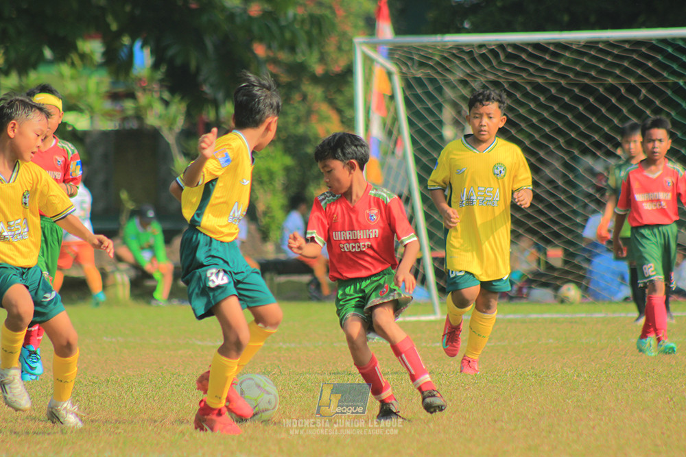 ijl u10 030825 wiradhika soccer vs maesa pararaider white