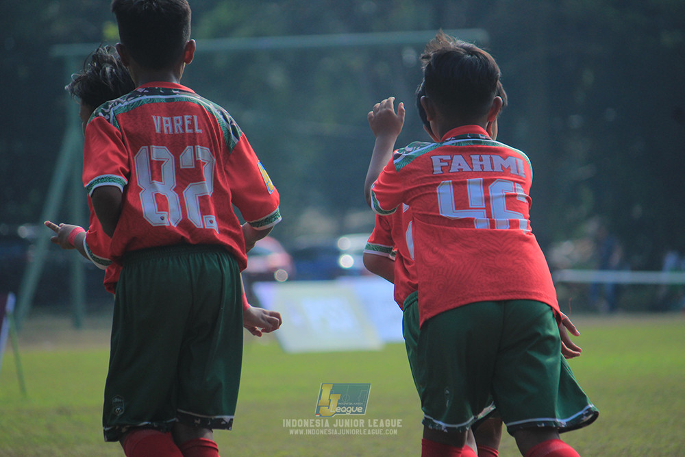 ijl u10 030825 wiradhika soccer vs maesa pararaider white