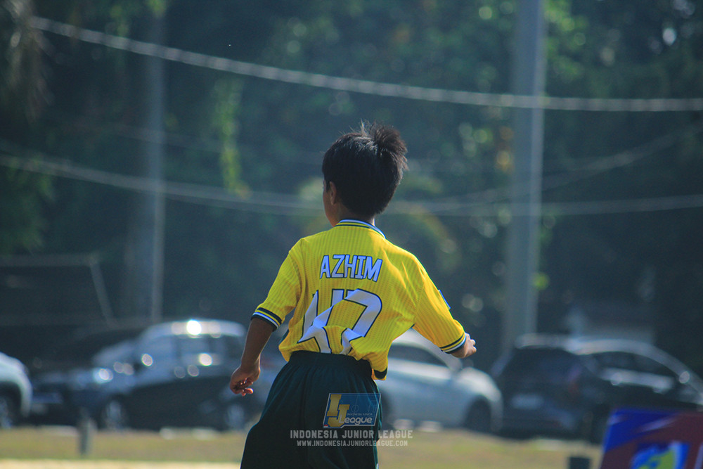 ijl u10 030825 wiradhika soccer vs maesa pararaider white