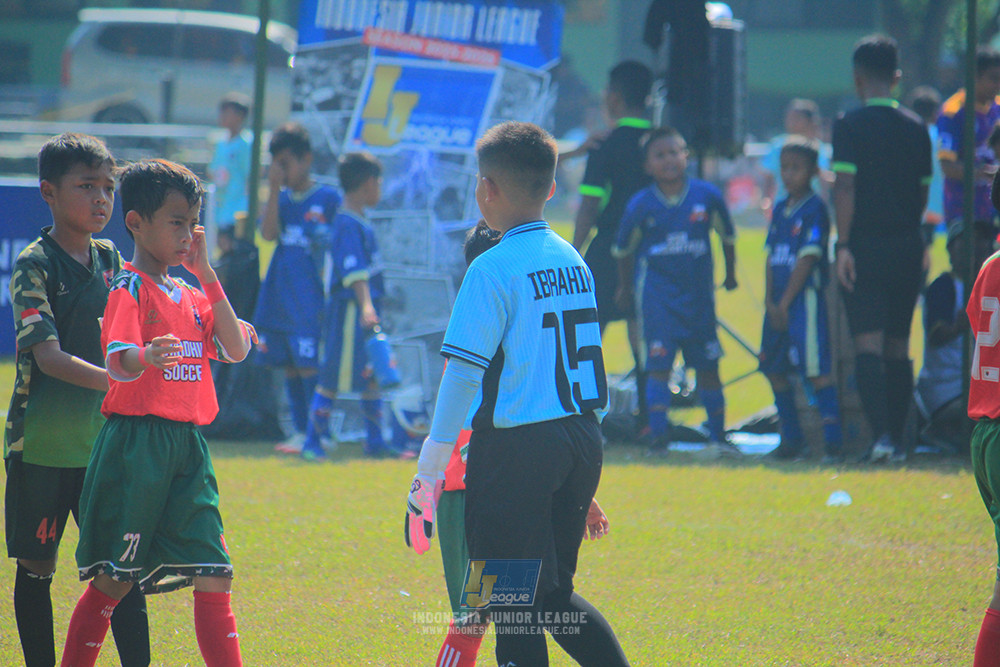ijl u10 030825 wiradhika soccer vs maesa pararaider white