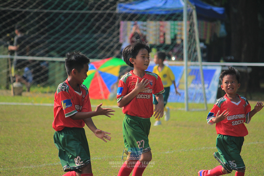 ijl u10 030825 wiradhika soccer vs maesa pararaider white