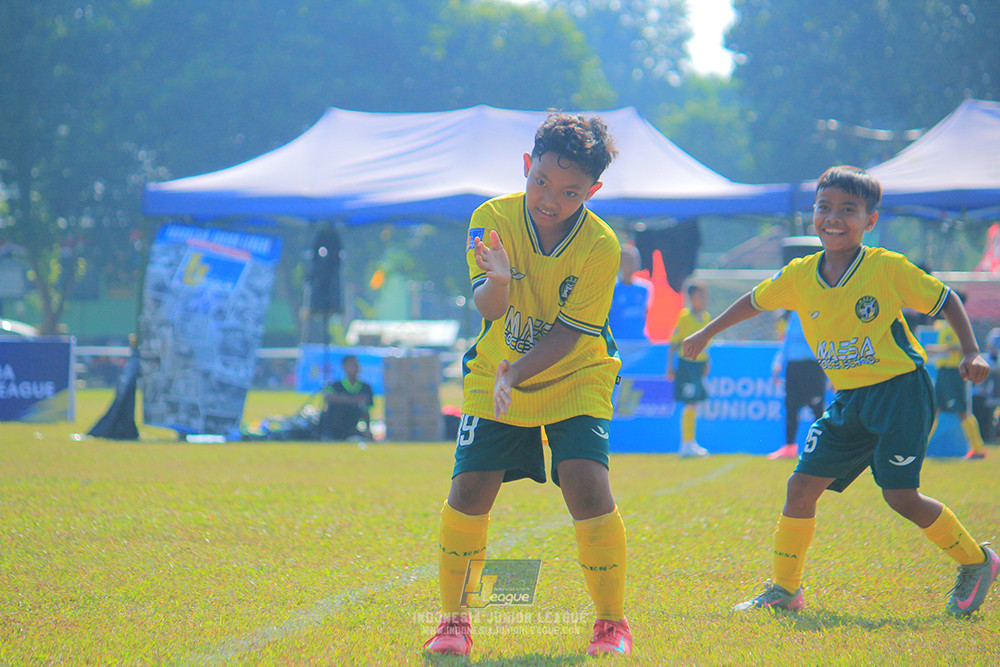 ijl u10 030825 wiradhika soccer vs maesa pararaider white