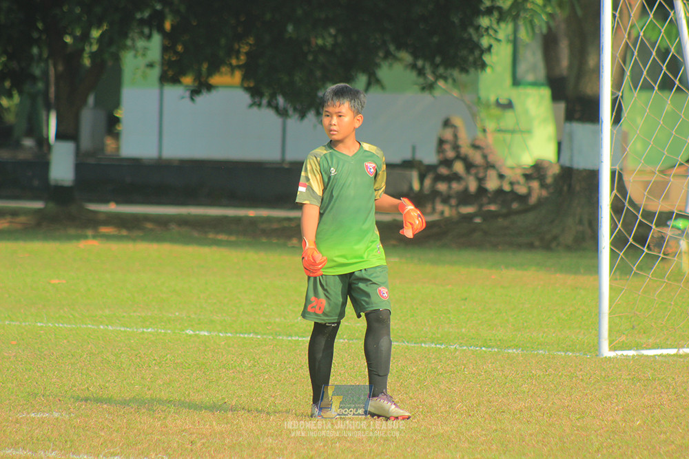 ijl u10 030825 wiradhika soccer vs maesa pararaider white