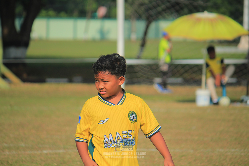 ijl u10 030825 wiradhika soccer vs maesa pararaider white