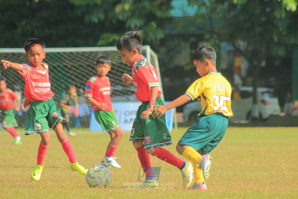 ijl u10 030825 wiradhika soccer vs maesa pararaider white