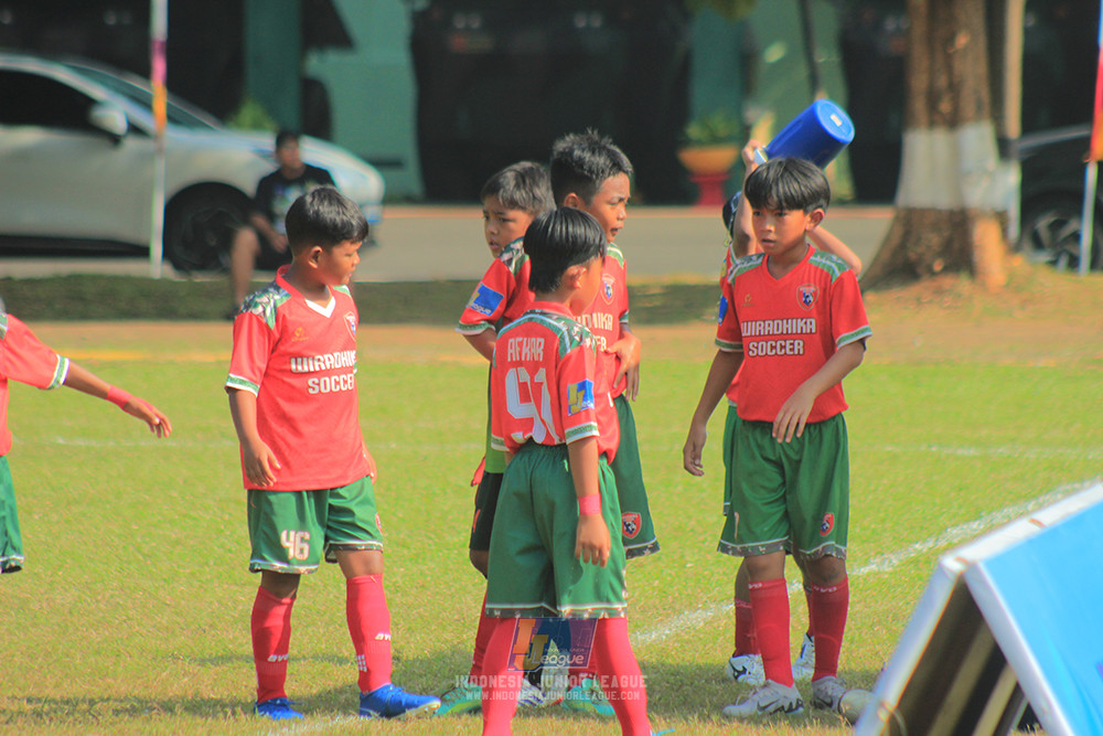 ijl u10 030825 wiradhika soccer vs maesa pararaider white