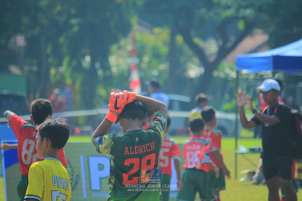 ijl u10 030825 wiradhika soccer vs maesa pararaider white