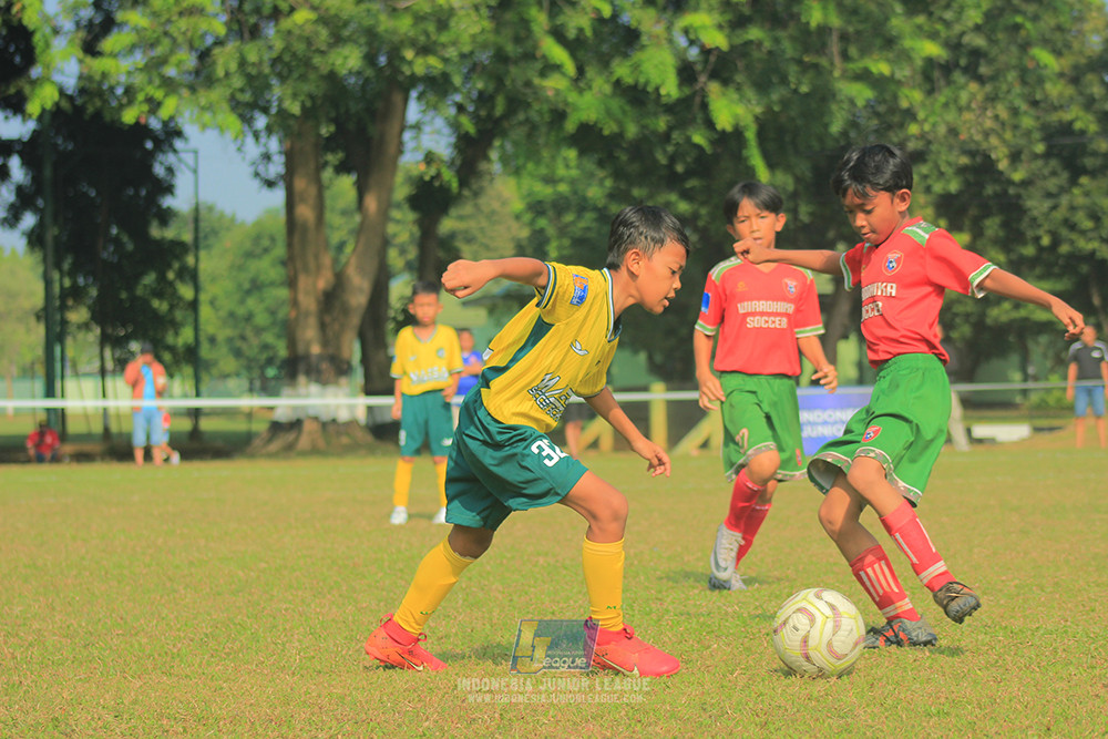 ijl u10 030825 wiradhika soccer vs maesa pararaider white