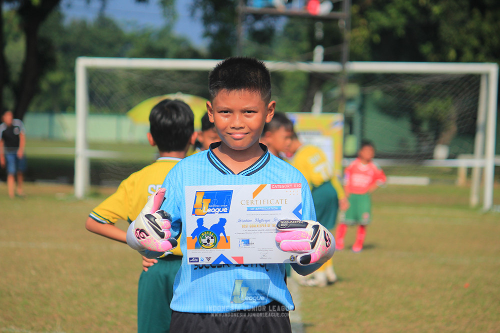 ijl u10 030825 wiradhika soccer vs maesa pararaider white