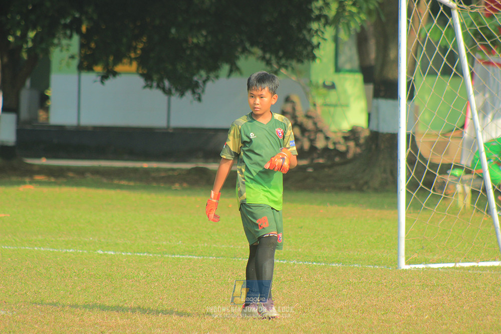 ijl u10 030825 wiradhika soccer vs maesa pararaider white
