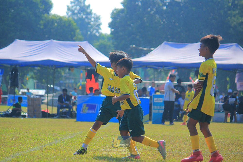 ijl u10 030825 wiradhika soccer vs maesa pararaider white