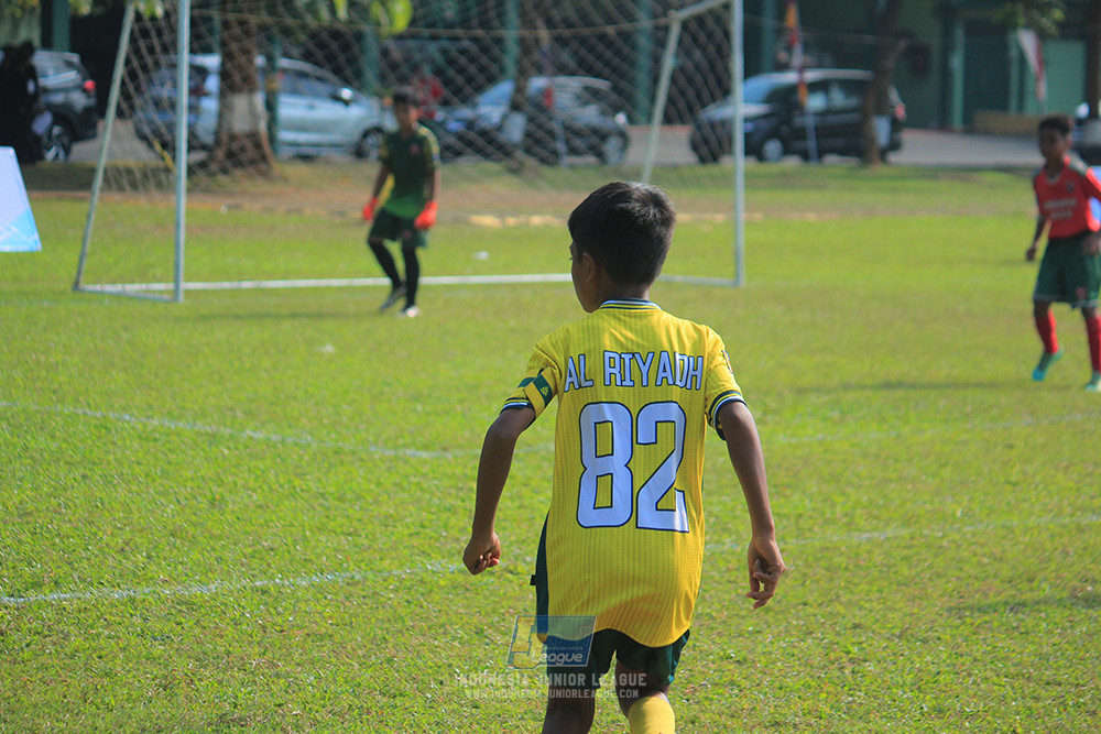 ijl u10 030825 wiradhika soccer vs maesa pararaider white