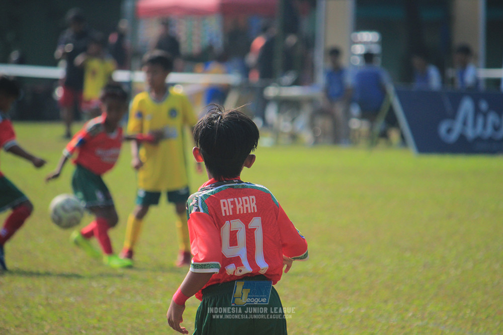 ijl u10 030825 wiradhika soccer vs maesa pararaider white