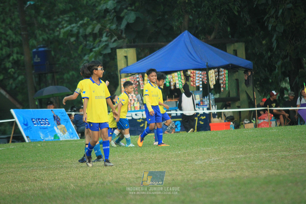 ijl u10 070925 brazillian soccer bintaro vs maesa pararaider army