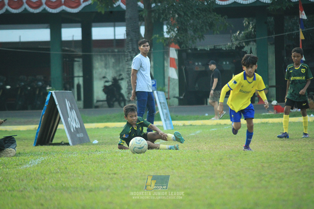 ijl u10 070925 brazillian soccer bintaro vs maesa pararaider army