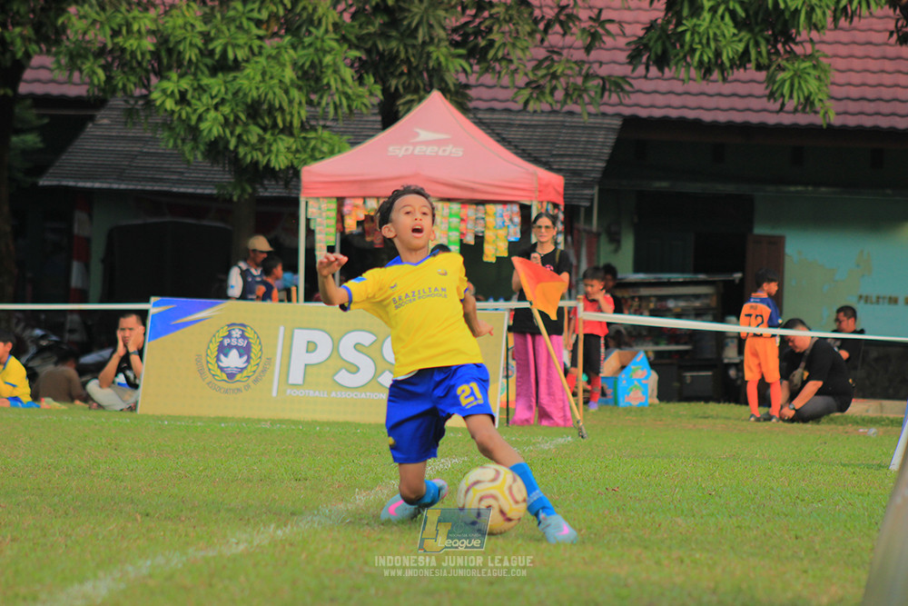 ijl u10 070925 brazillian soccer bintaro vs maesa pararaider army