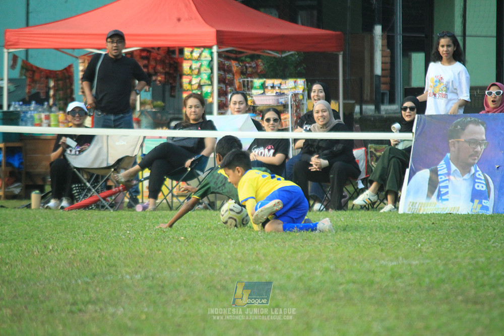 ijl u10 070925 brazillian soccer bintaro vs maesa pararaider army