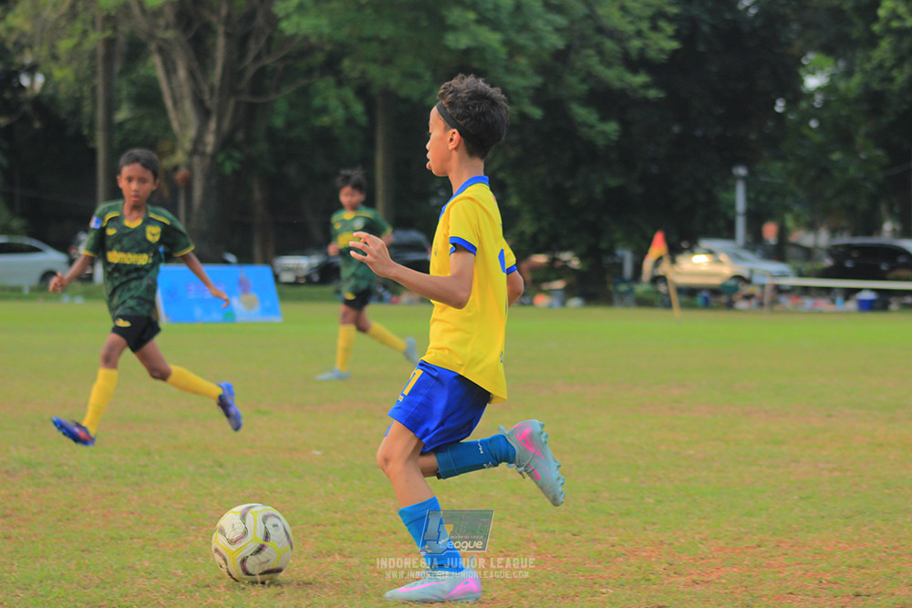 ijl u10 070925 brazillian soccer bintaro vs maesa pararaider army