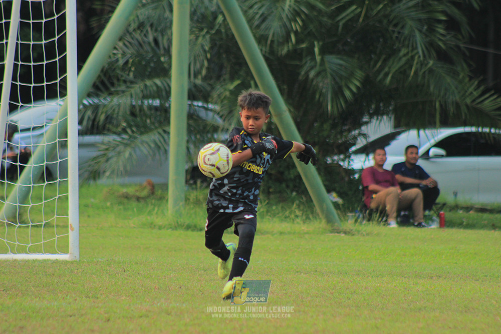 ijl u10 070925 brazillian soccer bintaro vs maesa pararaider army