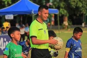 [IJL-U10 070925] BRAZILLIAN SOCCER LEBAK BULUS VS NUSANTARA 2004