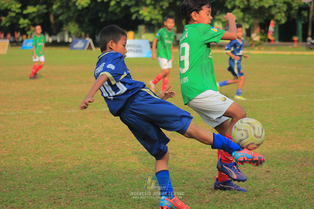 ijl u10 070925 brazillian soccer lebak bulus vs nusantara 2004