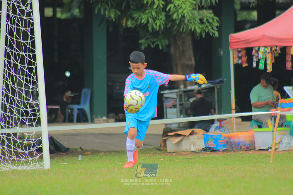 ijl u10 070925 brazillian soccer senayan vs isa marzuki bandriawan