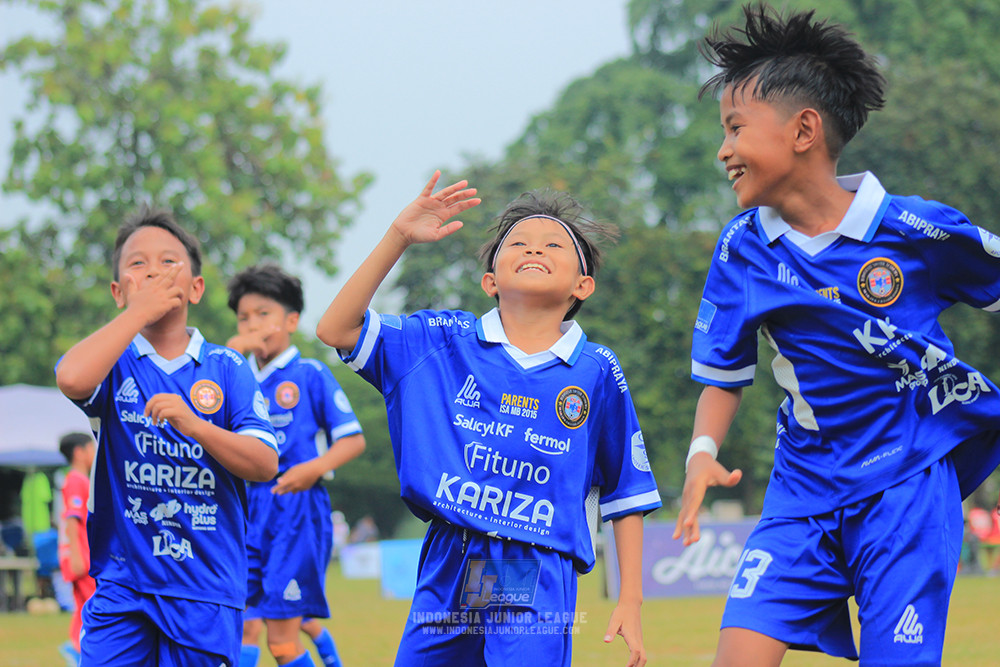 ijl u10 070925 brazillian soccer senayan vs isa marzuki bandriawan