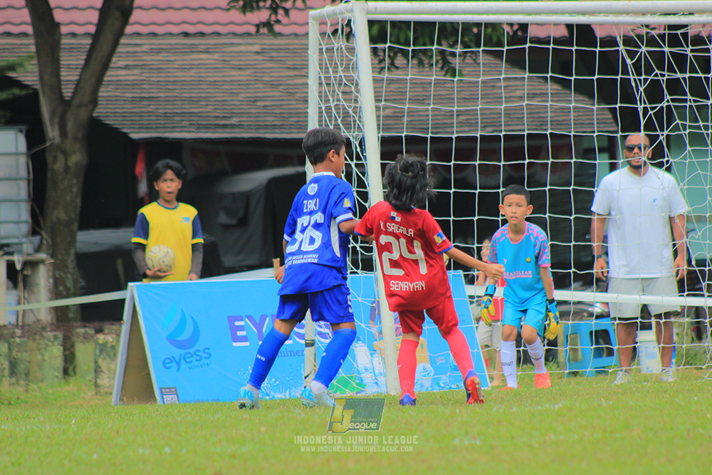 ijl u10 070925 brazillian soccer senayan vs isa marzuki bandriawan