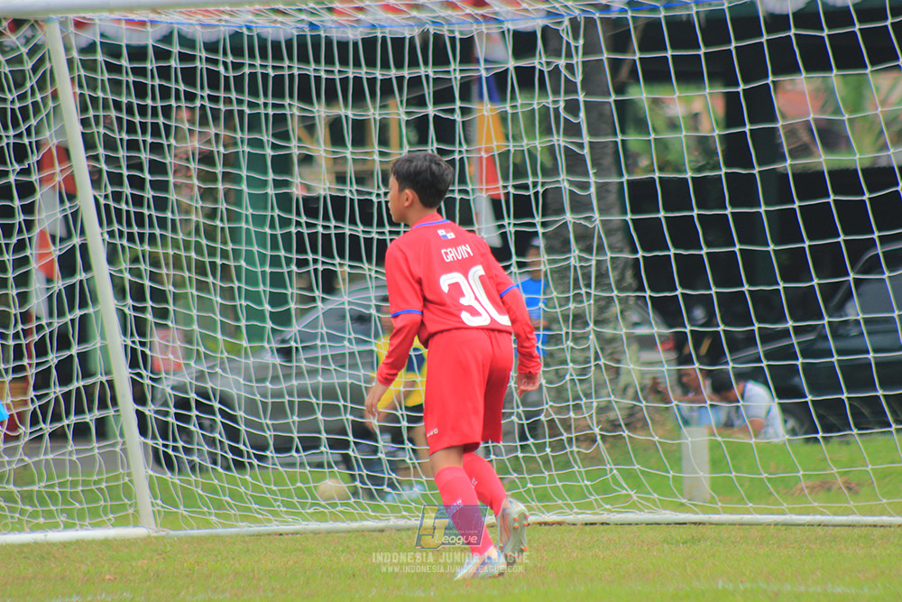 ijl u10 070925 brazillian soccer senayan vs isa marzuki bandriawan