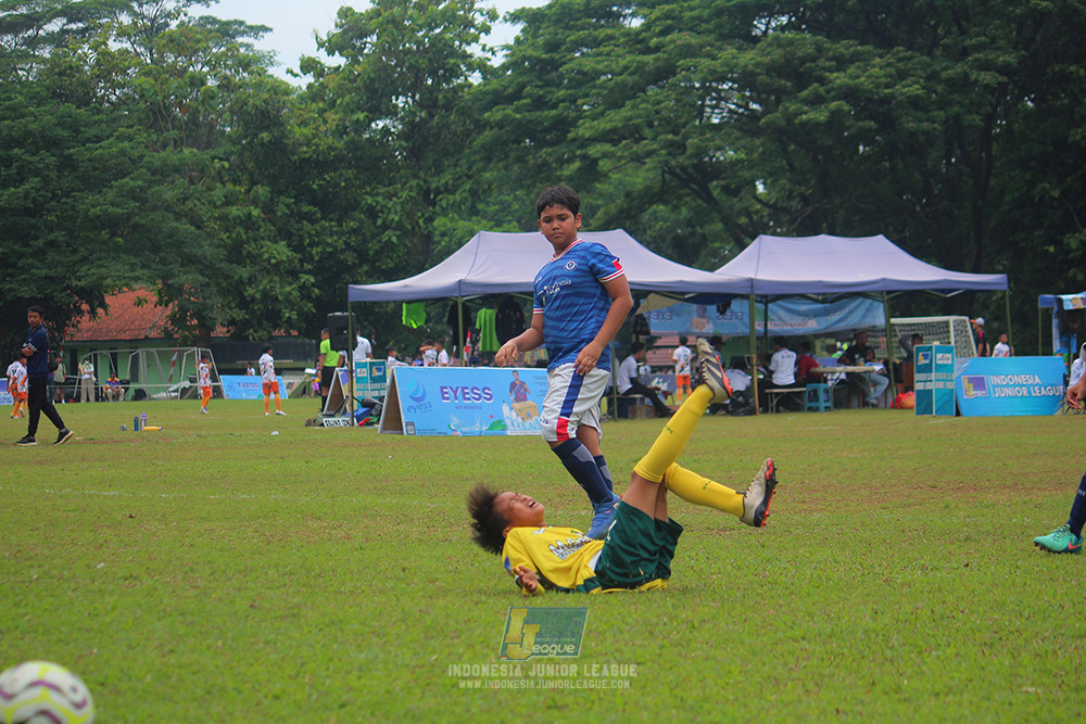 ijl u10 070925 indonesia youth fa vs maesa pararaider white