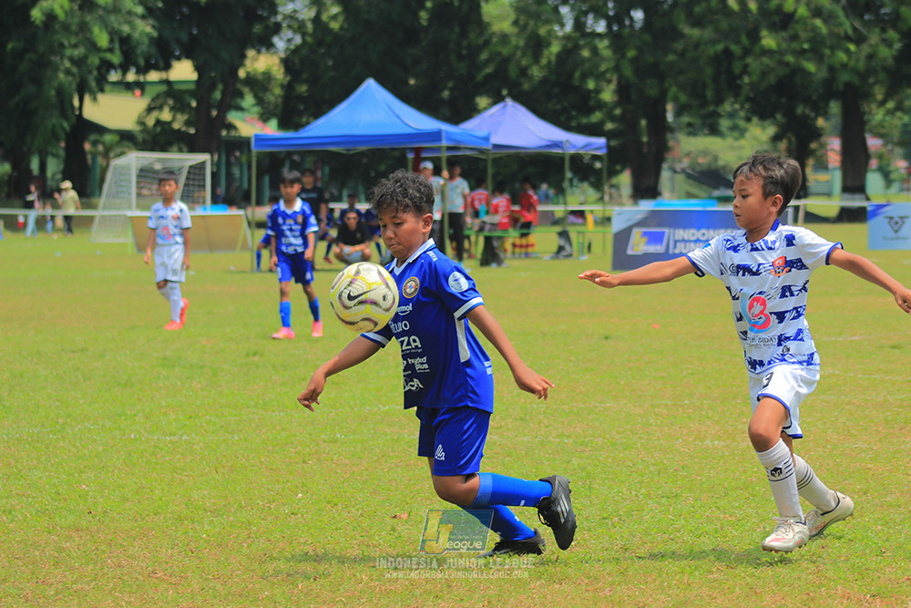 ijl u10 070925 isa marzuki bandriawan vs pelita jaya soccer school