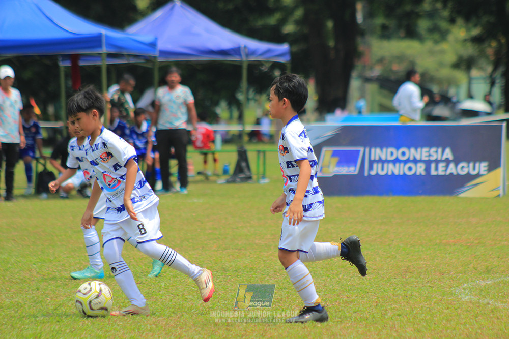 ijl u10 070925 isa marzuki bandriawan vs pelita jaya soccer school