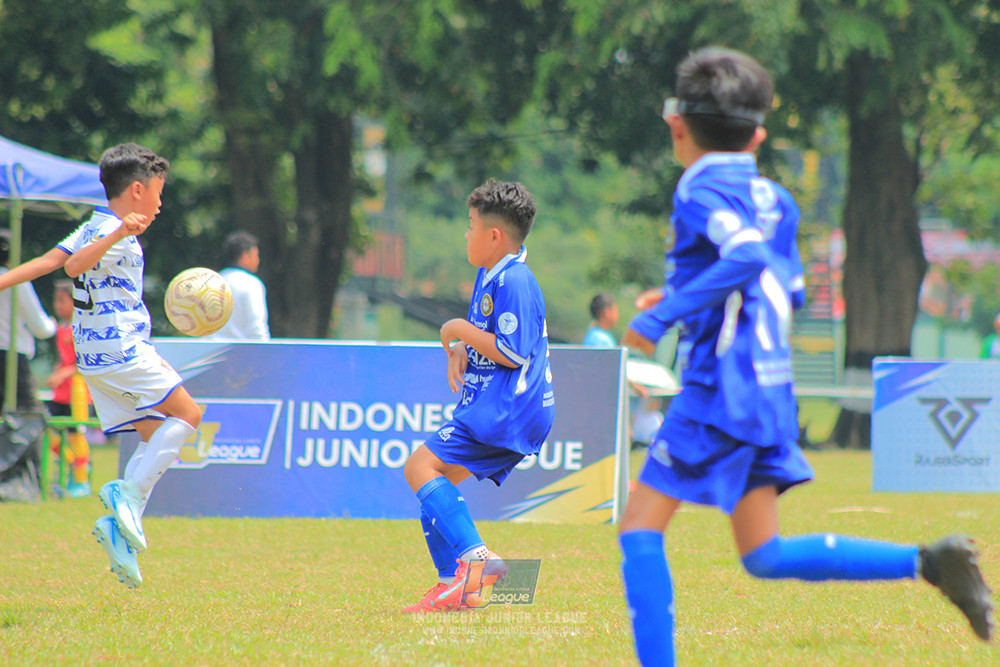 ijl u10 070925 isa marzuki bandriawan vs pelita jaya soccer school