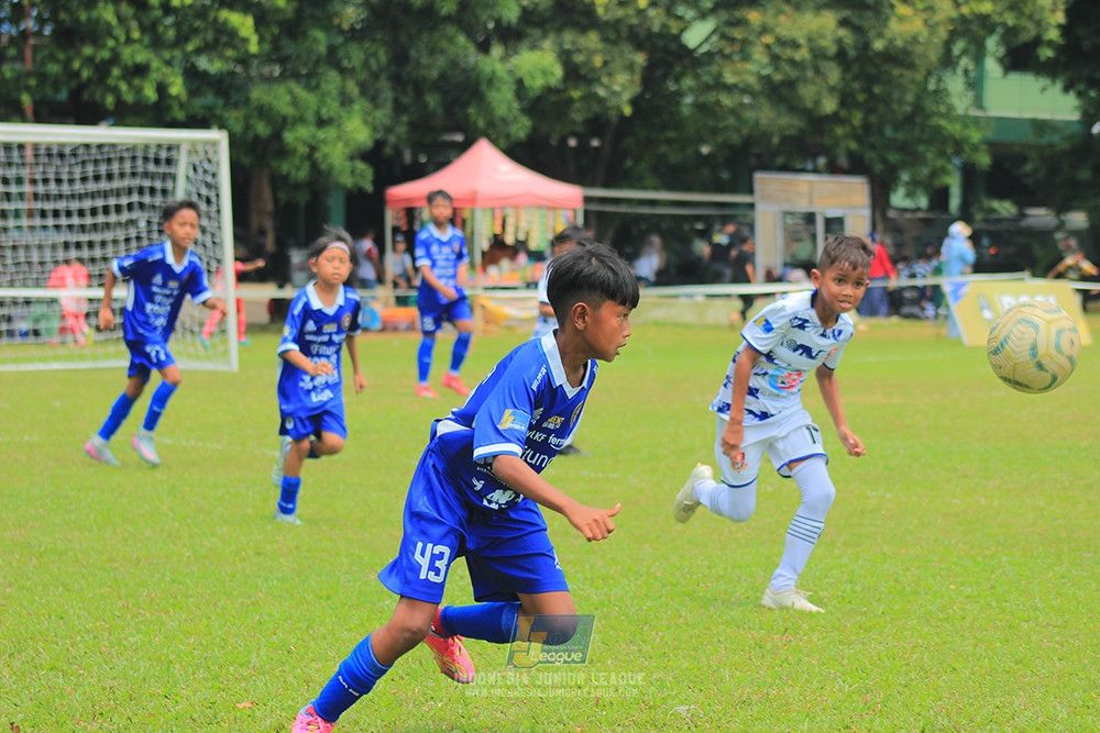 ijl u10 070925 isa marzuki bandriawan vs pelita jaya soccer school