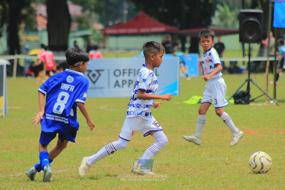 ijl u10 070925 isa marzuki bandriawan vs pelita jaya soccer school