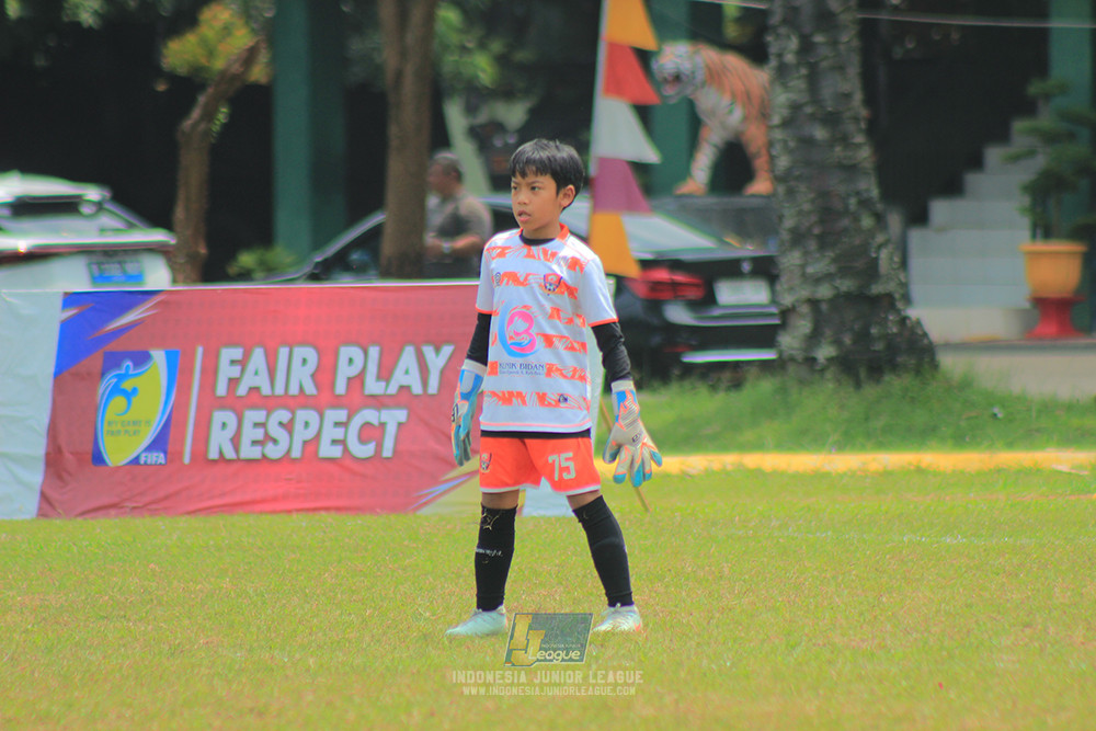 ijl u10 070925 isa marzuki bandriawan vs pelita jaya soccer school