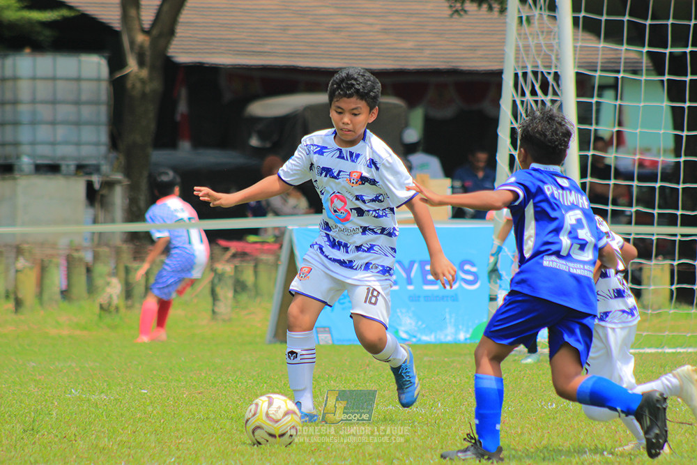 ijl u10 070925 isa marzuki bandriawan vs pelita jaya soccer school