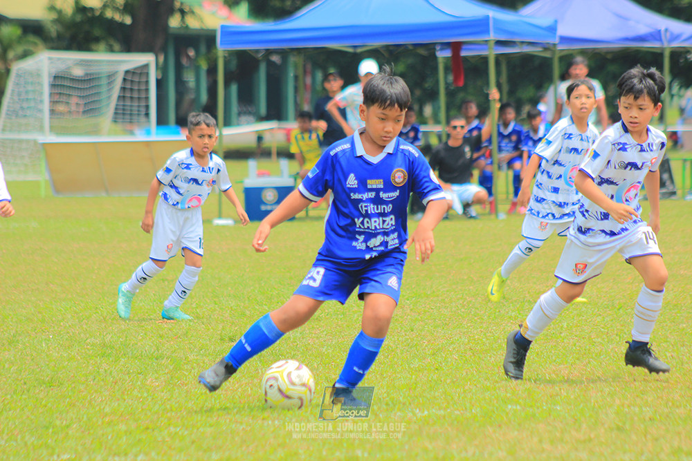 ijl u10 070925 isa marzuki bandriawan vs pelita jaya soccer school