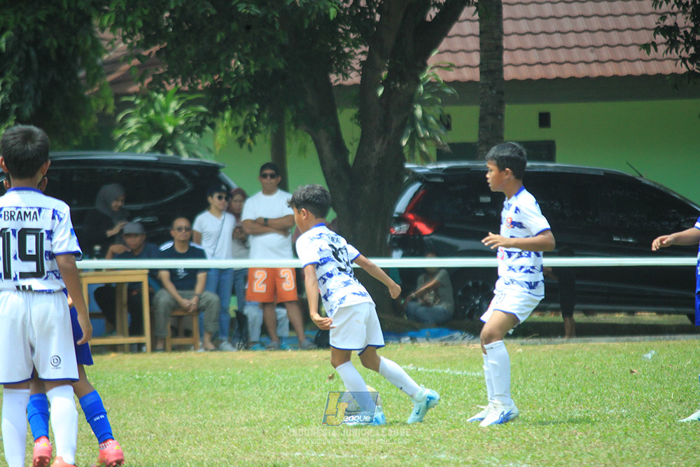 ijl u10 070925 isa marzuki bandriawan vs pelita jaya soccer school