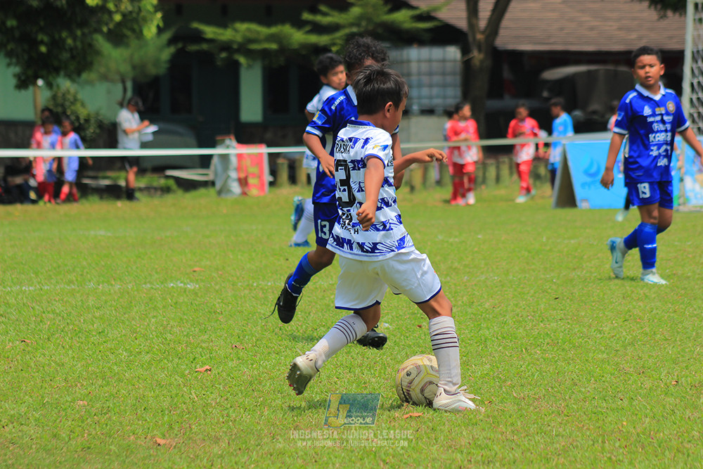 ijl u10 070925 isa marzuki bandriawan vs pelita jaya soccer school