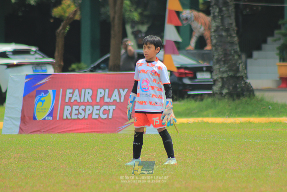 ijl u10 070925 isa marzuki bandriawan vs pelita jaya soccer school